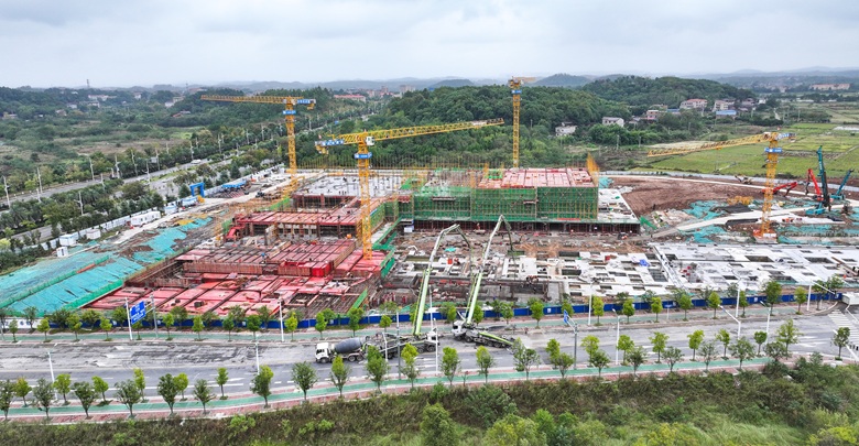 醫(yī)療資源 擴(kuò)容提質(zhì)