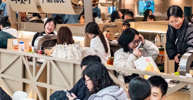 新春消費(fèi)市場(chǎng)“熱氣騰騰”